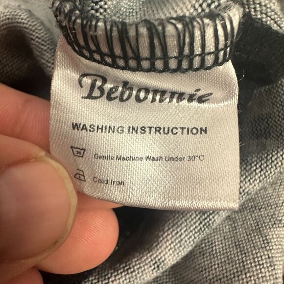 Bebonnie Womens Size XXL Black & Gray Tunic Top With Geometric Trim - Picture 4 of 5